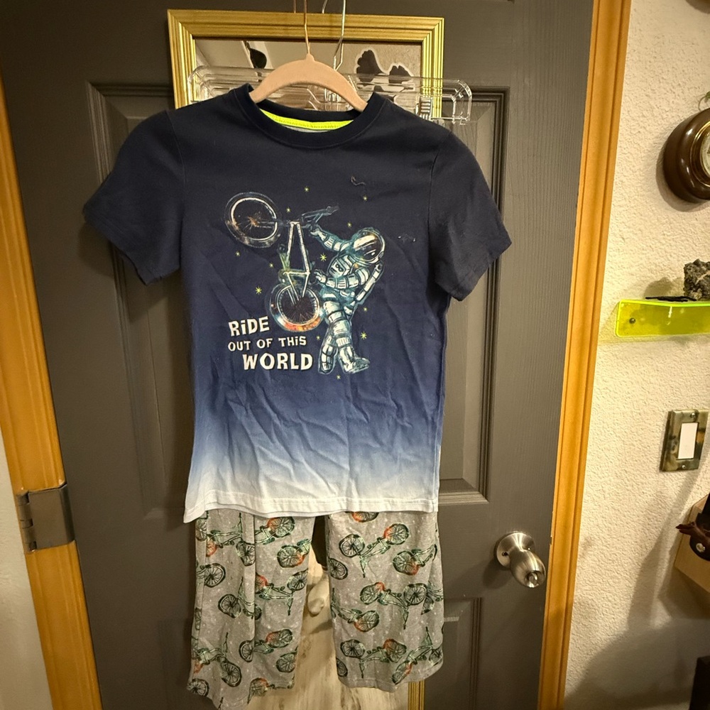 Cat & Jack Navy and Gray Astronaut Pajama Set